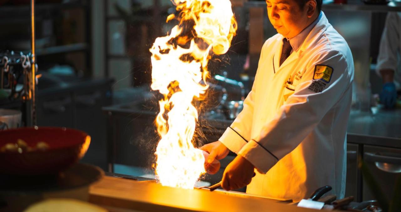 Hotel Sansui Naha Ryukyu Onsen Naminoue-No-Yu 外观 照片